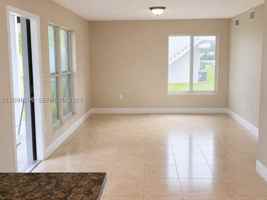 featured image of 1990 Nw 4th Ct #1