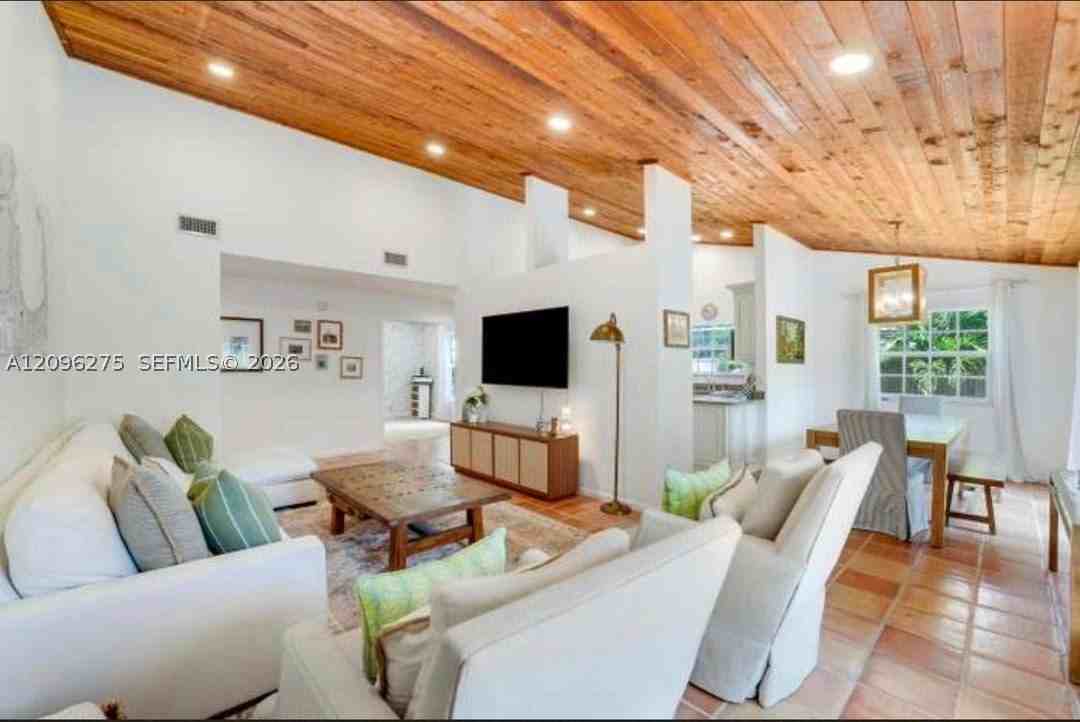 12625 Timber Ridge Cir #O - Photo 2 of 6