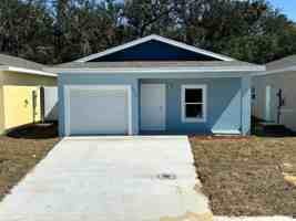 featured image of 1458 Las Villas Blvd