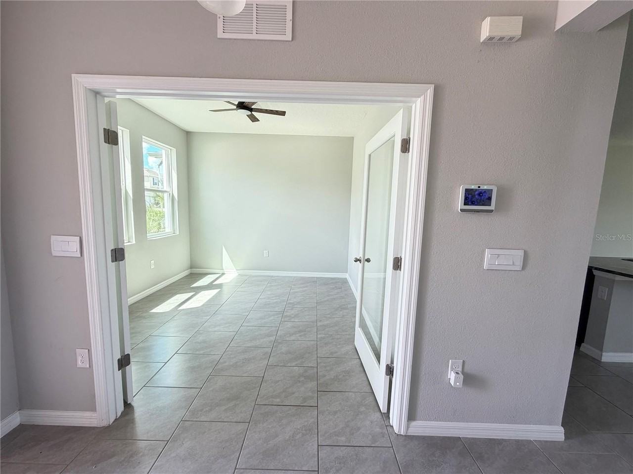 32107 Conchshell Sail St - Photo 4 of 31
