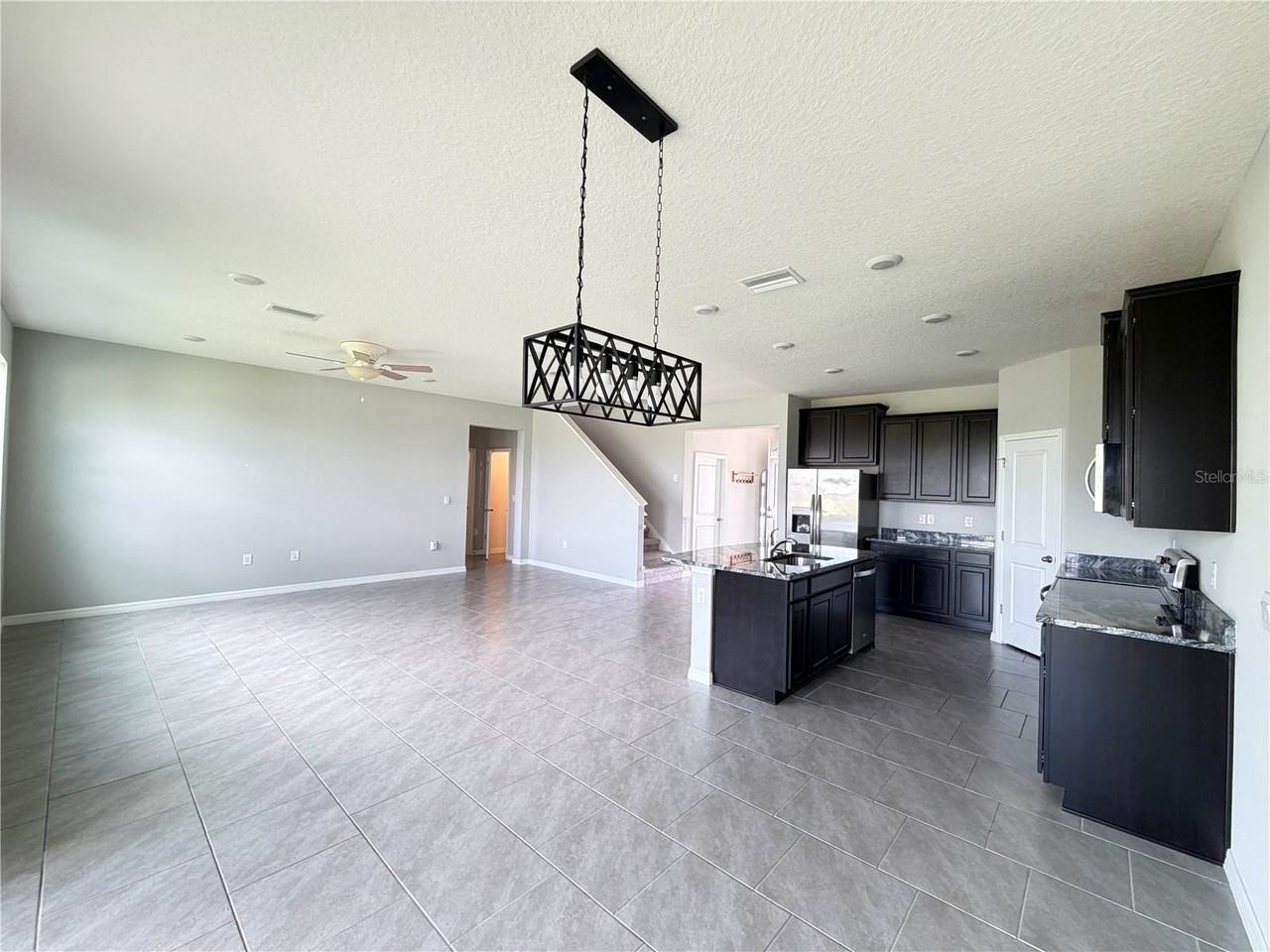 32107 Conchshell Sail St - Photo 7 of 31