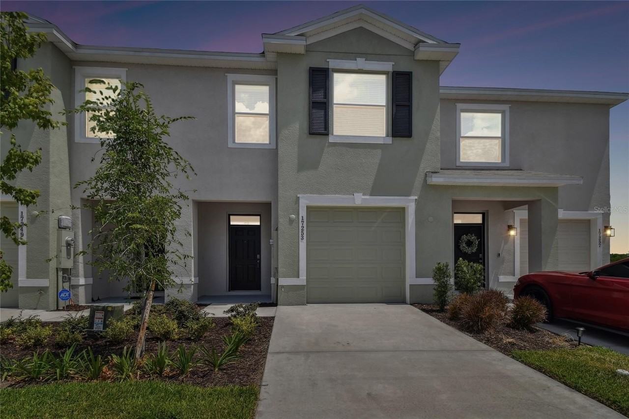 17253 Amber Aspen Way - Photo 3 of 50