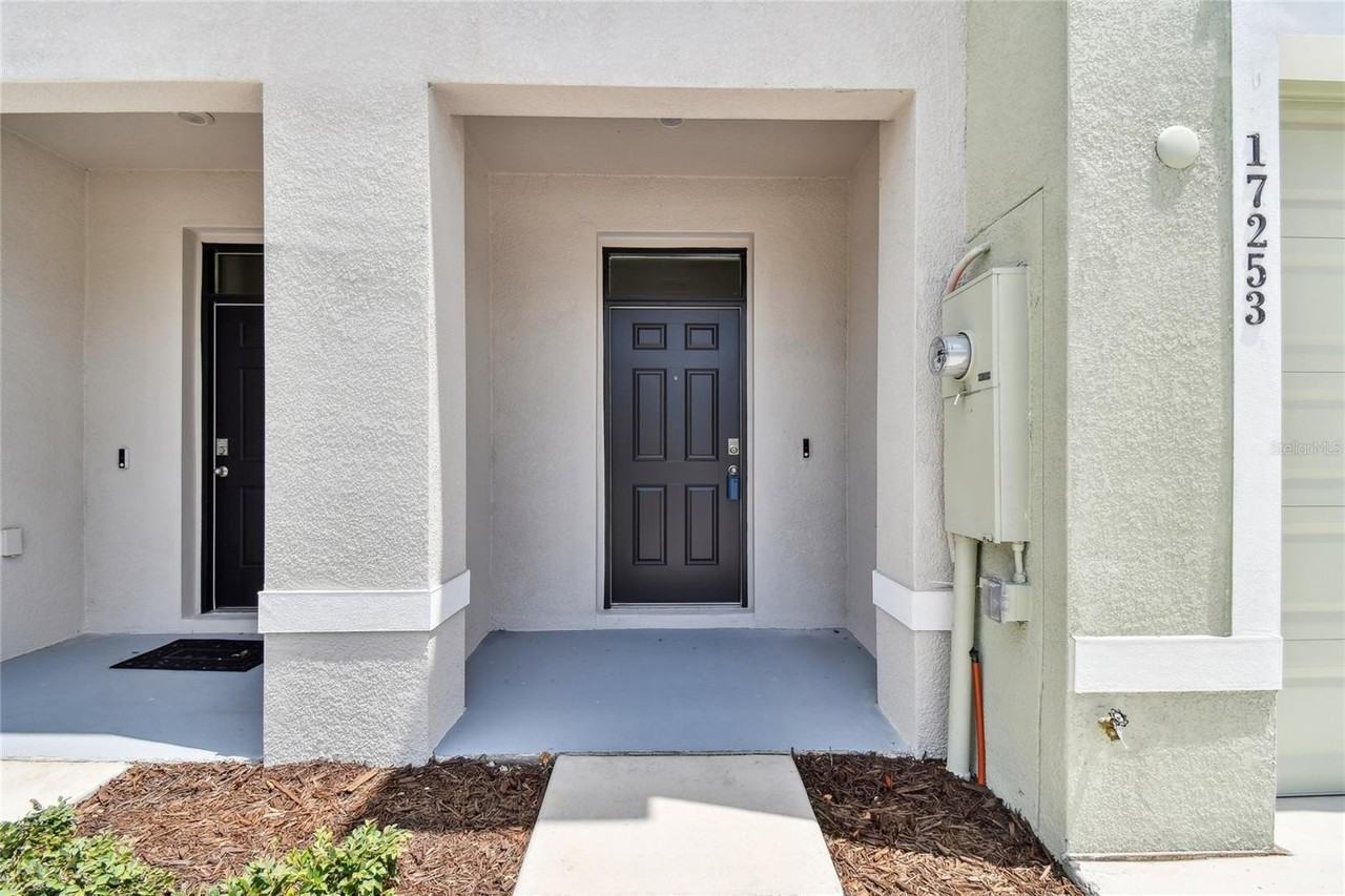 17253 Amber Aspen Way - Photo 6 of 50