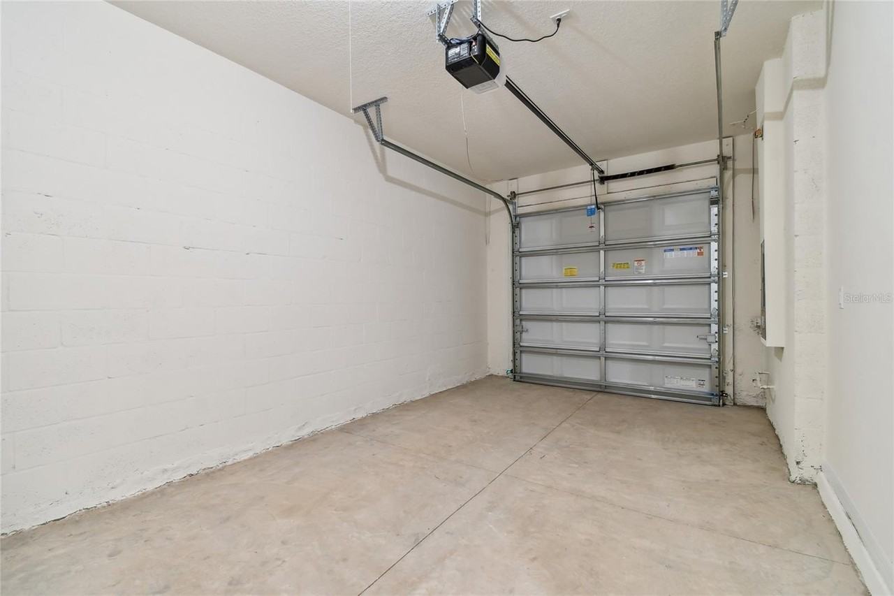 17253 Amber Aspen Way - Photo 7 of 50