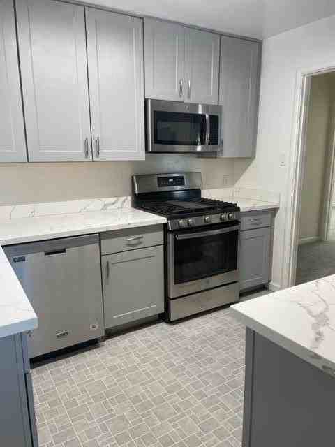 1832 Anamor St - Photo 3 of 10