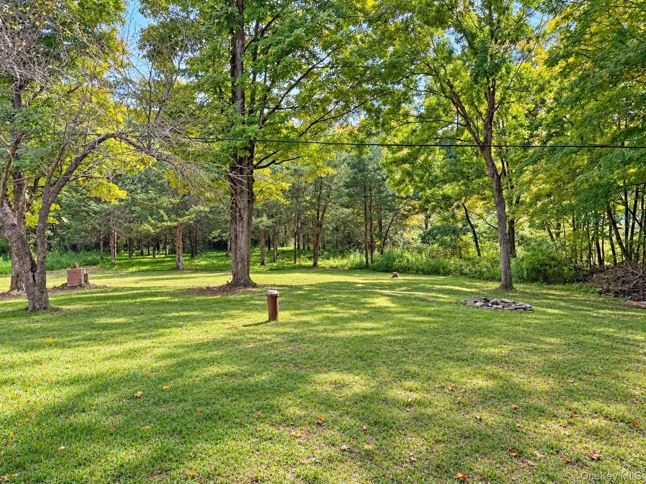 1015 Cold Spring Rd - Photo 3 of 22