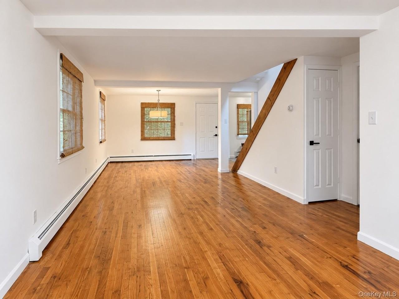 1015 Cold Spring Rd - Photo 4 of 22