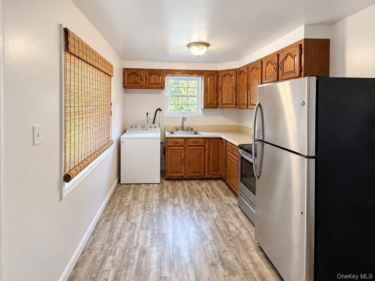 1015 Cold Spring Rd - Photo 5 of 22