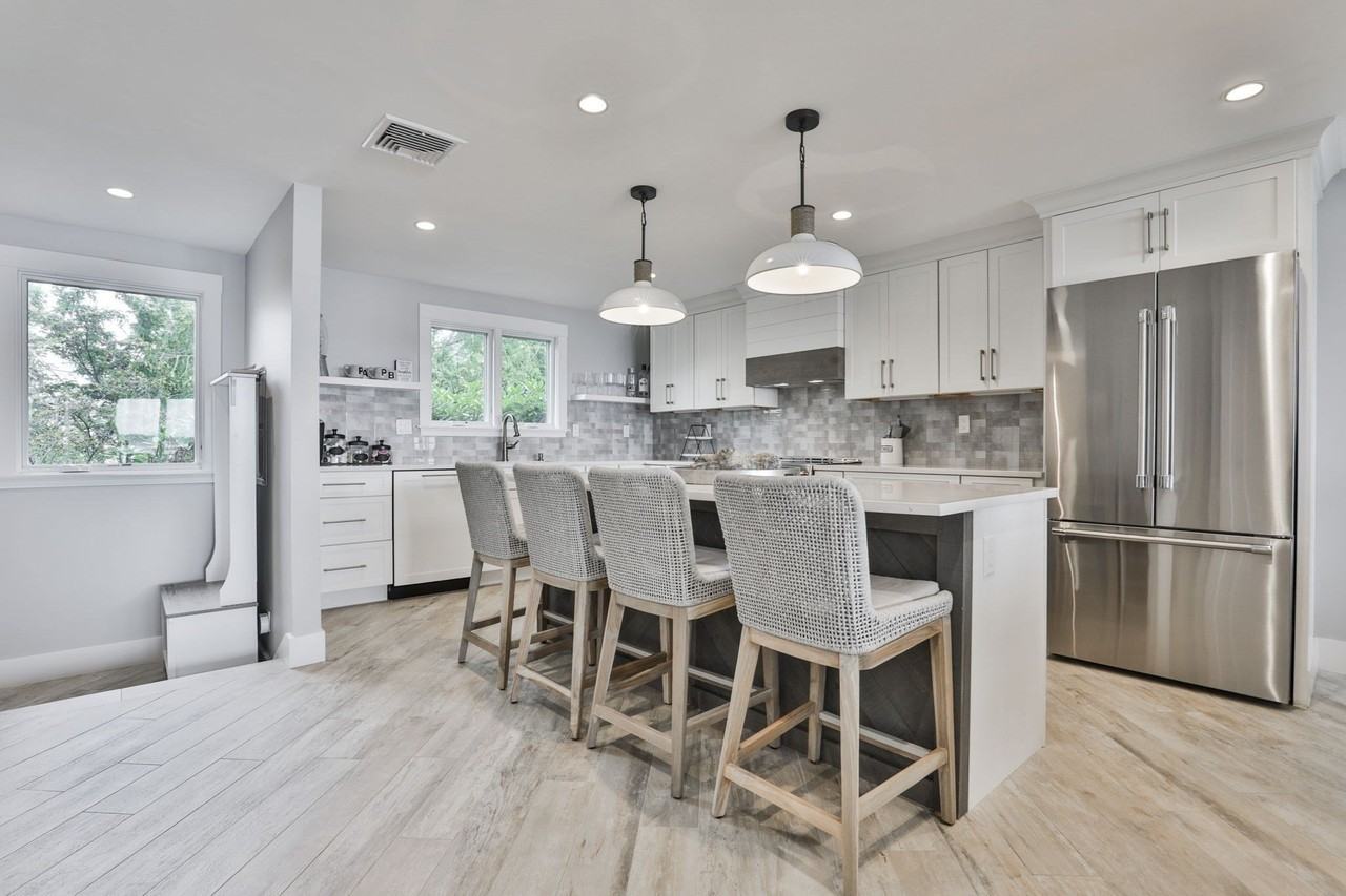 45 Raymond St #7 - Photo 2 of 40