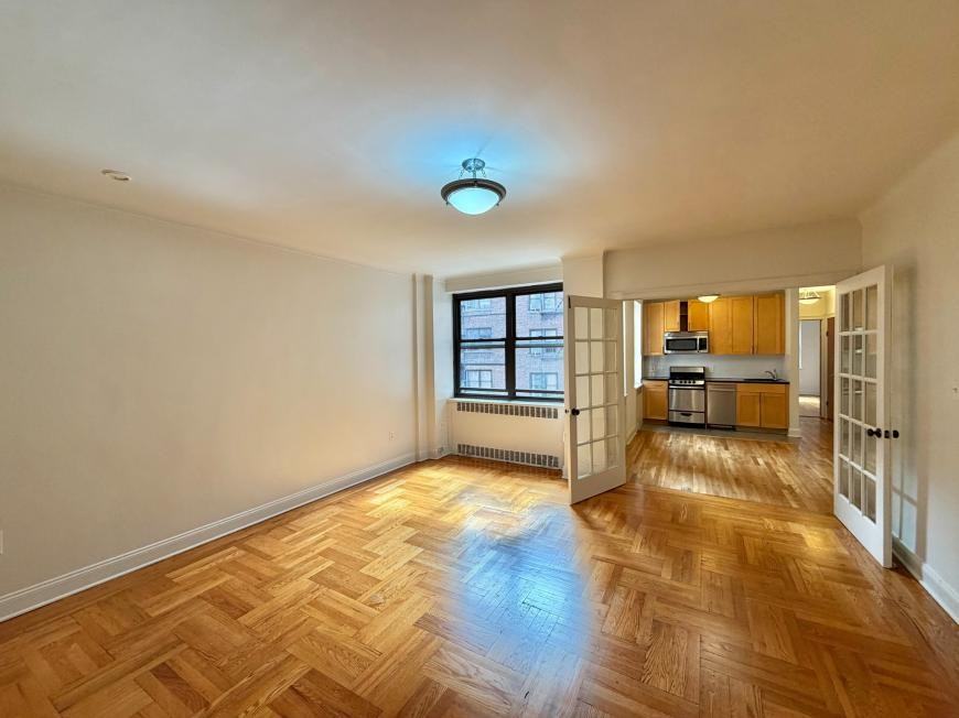 700 Fort Washington Ave - Photo 4 of 10