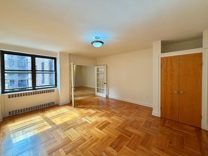 700 Fort Washington Ave - Photo 5 of 10
