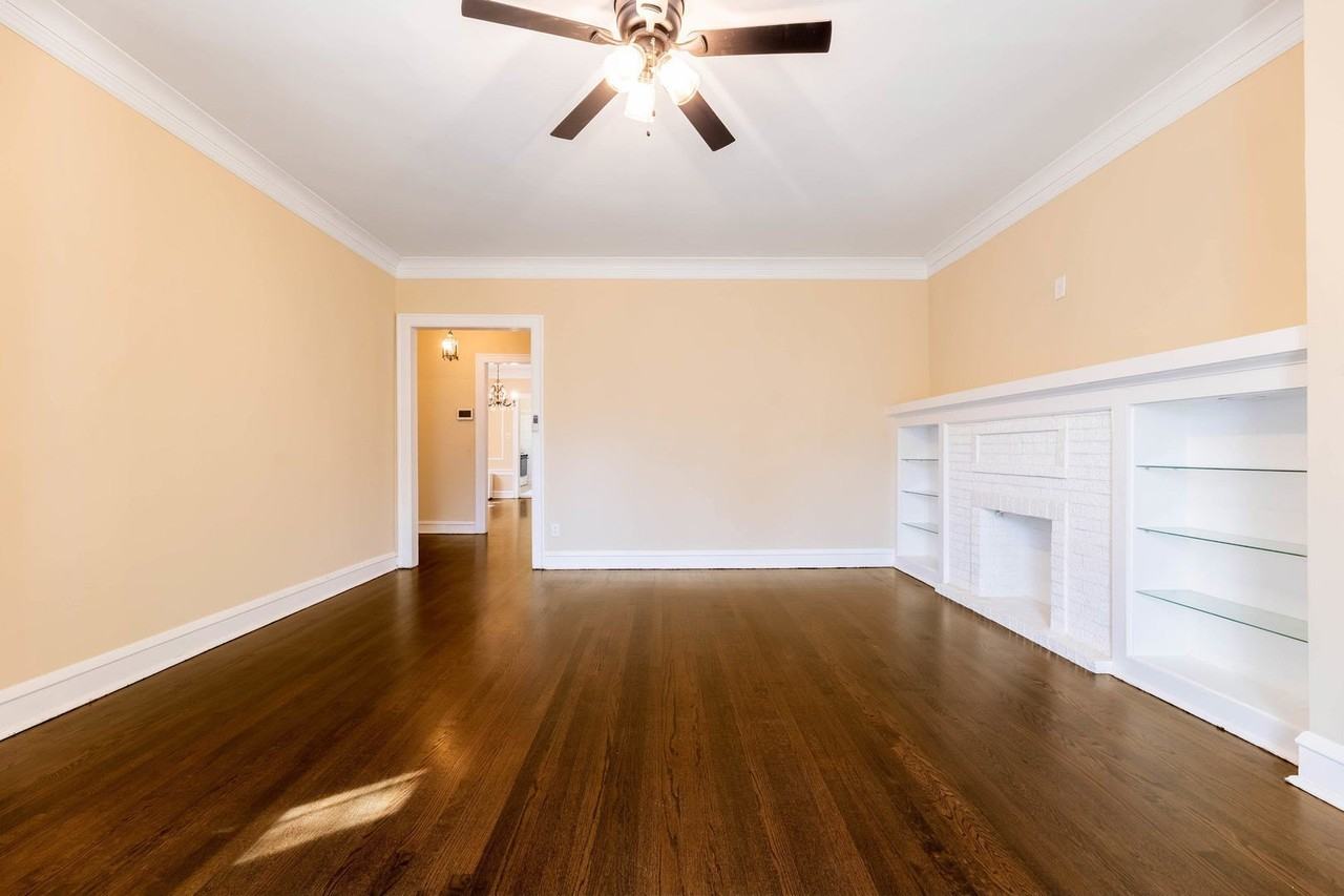 7652 S Cornell Ave #2 - Photo 4 of 14