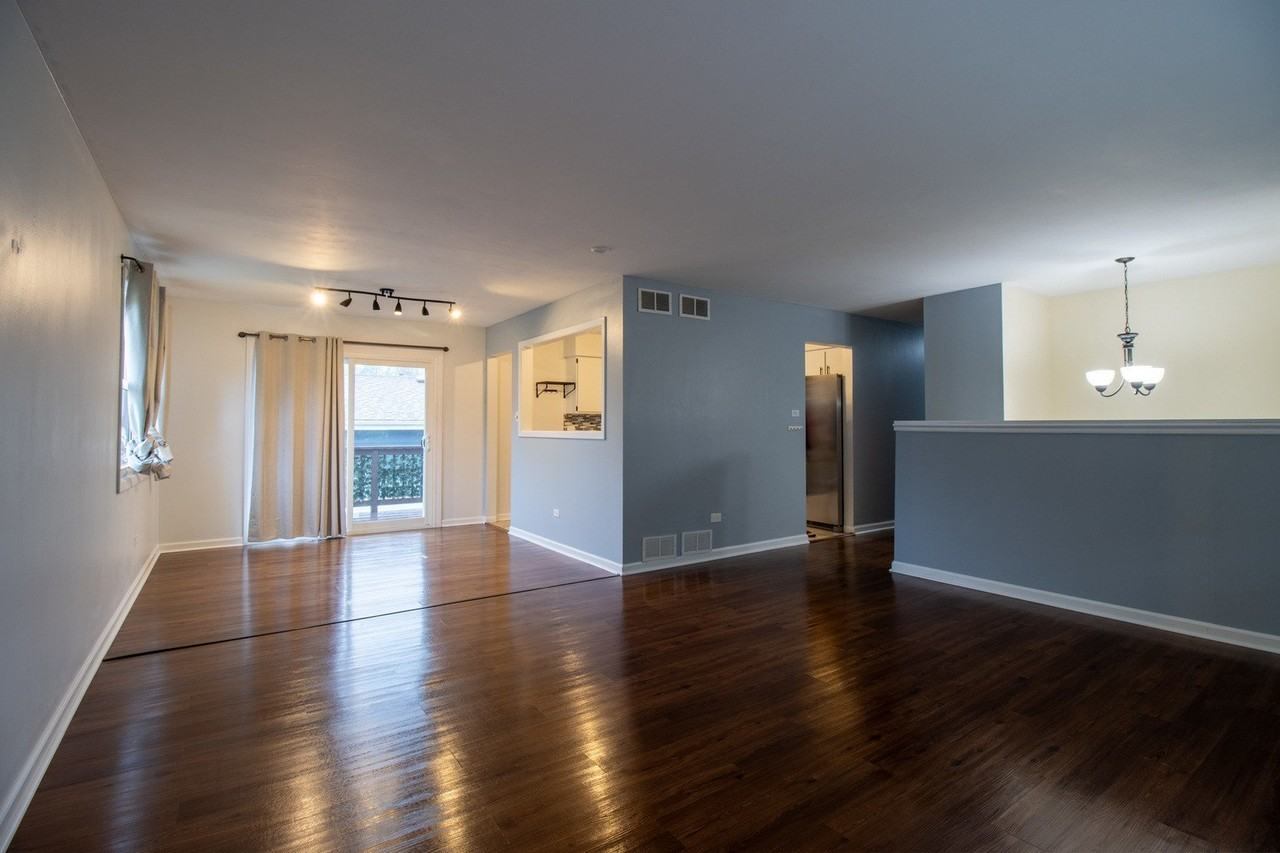 500 N Westwood Ave - Photo 6 of 45