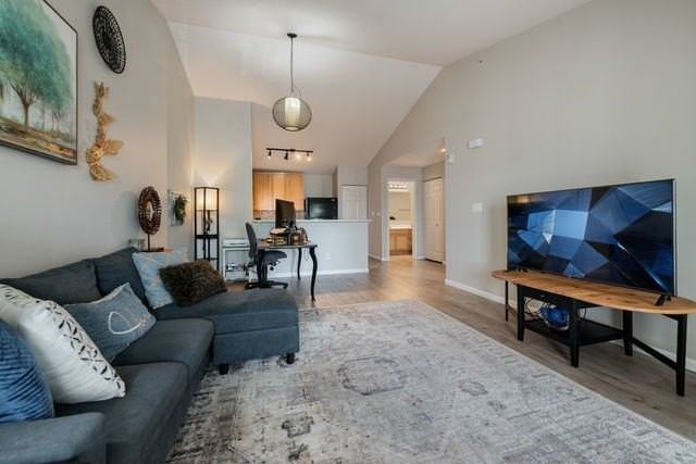 154 Bertram Dr #J - Photo 2 of 32