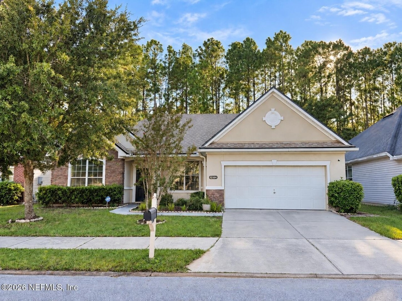 12164 Georgia Oak Ct - Photo 2 of 12