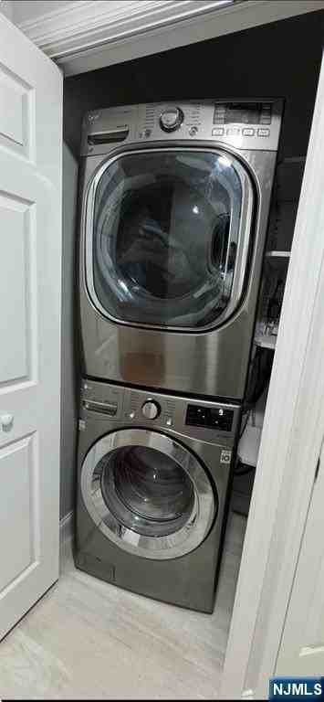 155 Franklin St #2 - Photo 5 of 10