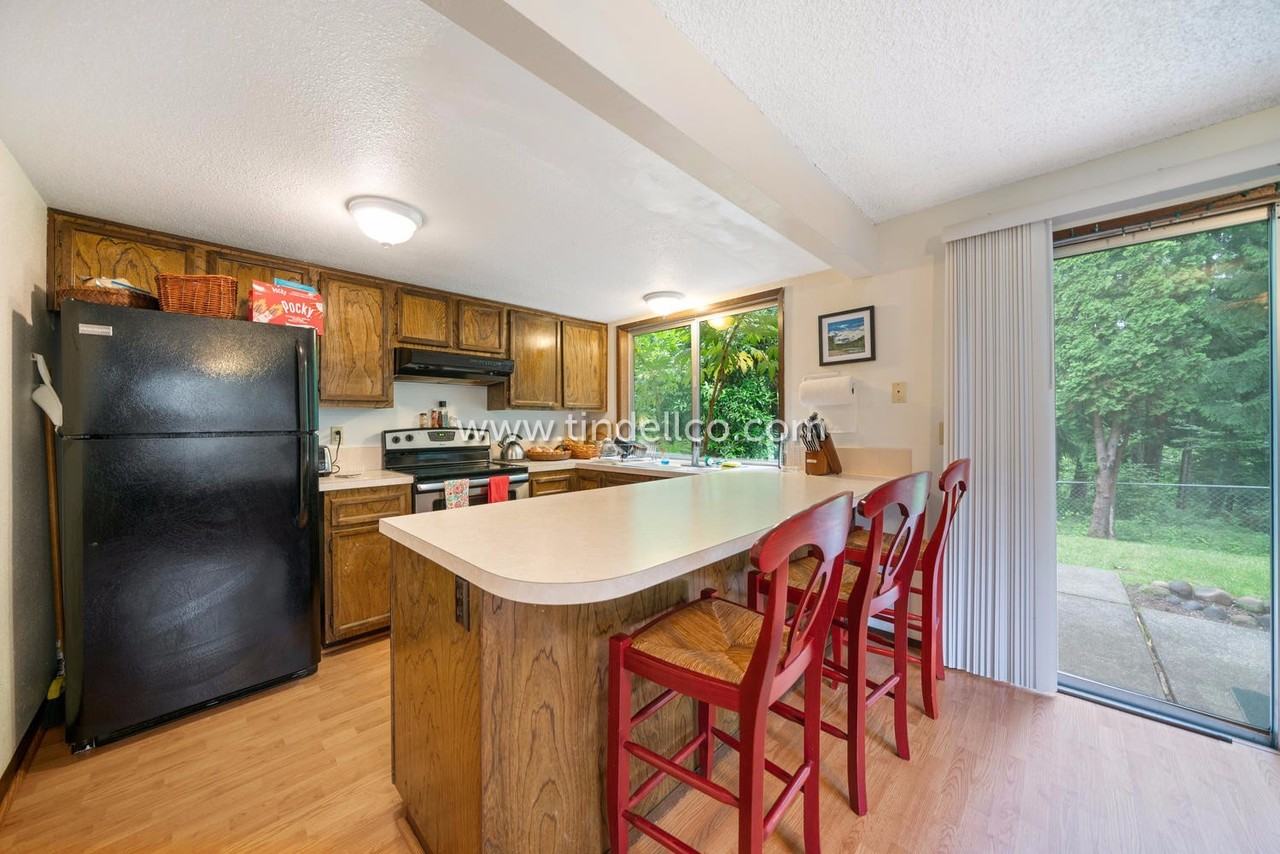 3008 Sw 16th Cir #NA - Photo 6 of 24