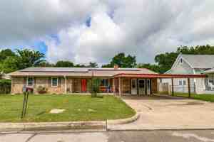 featured image of 809 Beech St