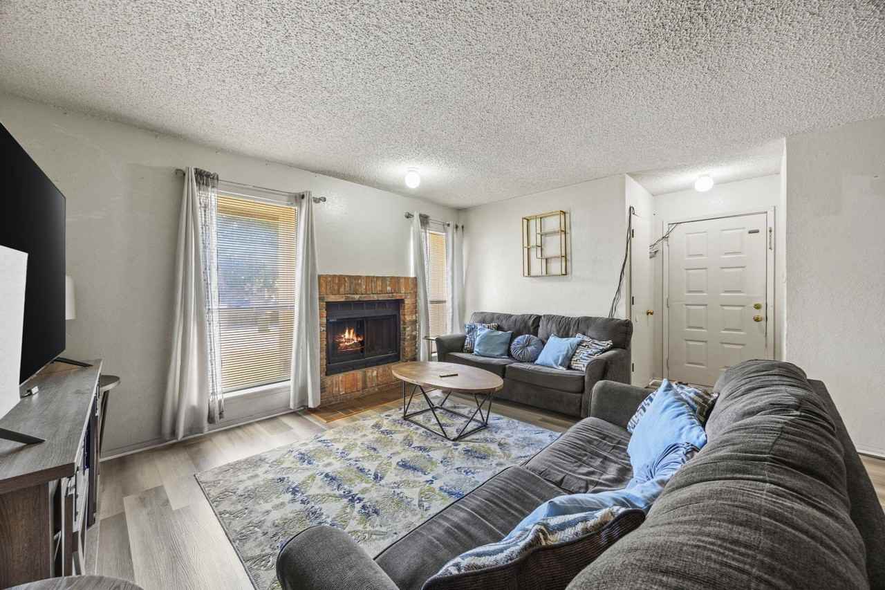 2514 Windy Pine Ln #2514 - Photo 5 of 24