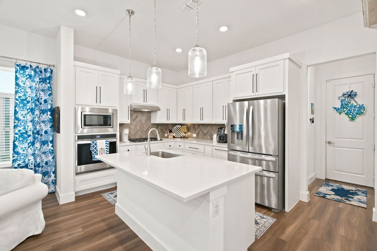 2327 Jack Rabbit Way - Photo 5 of 16