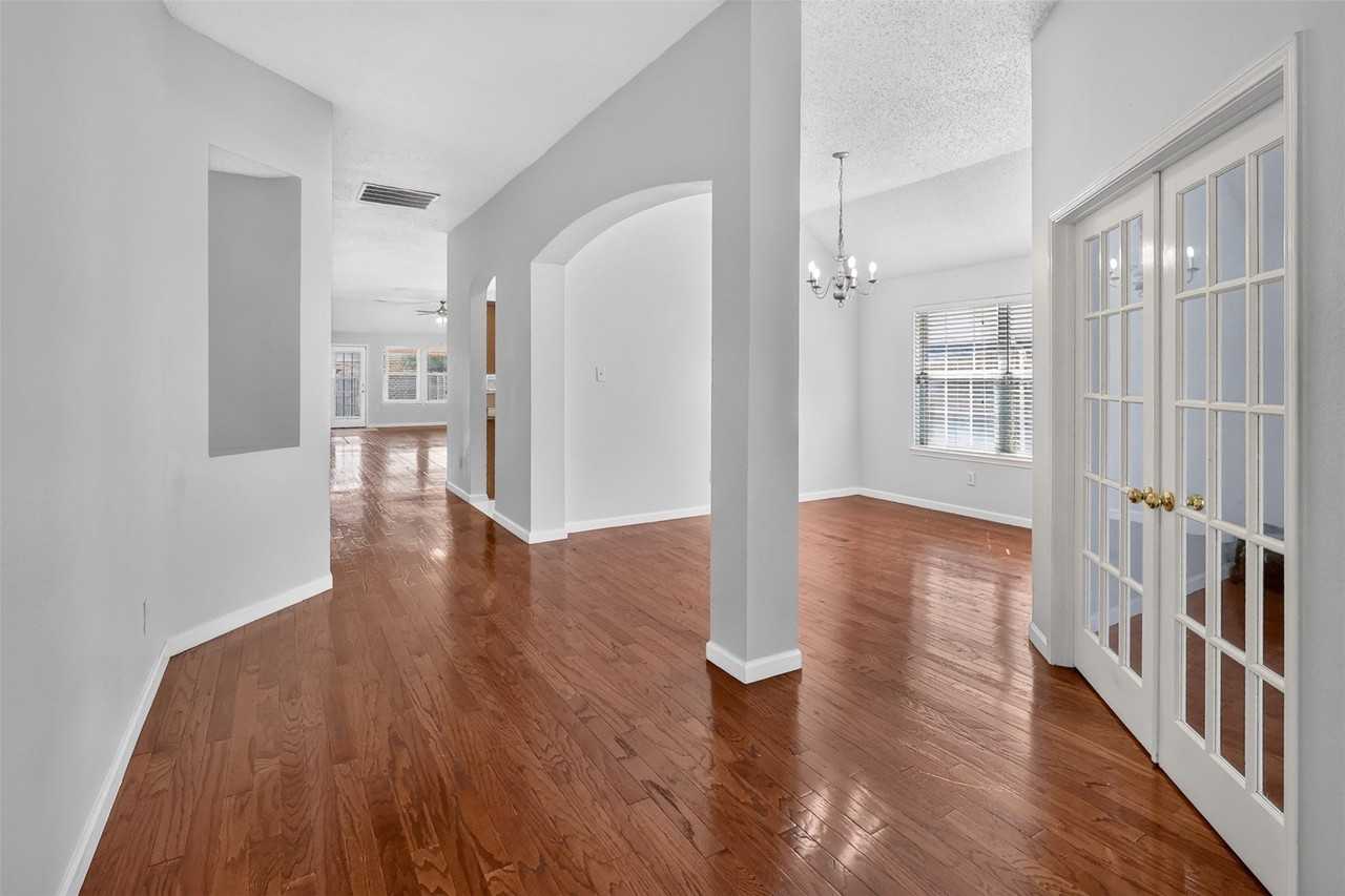 3526 Sedona Dr - Photo 5 of 28