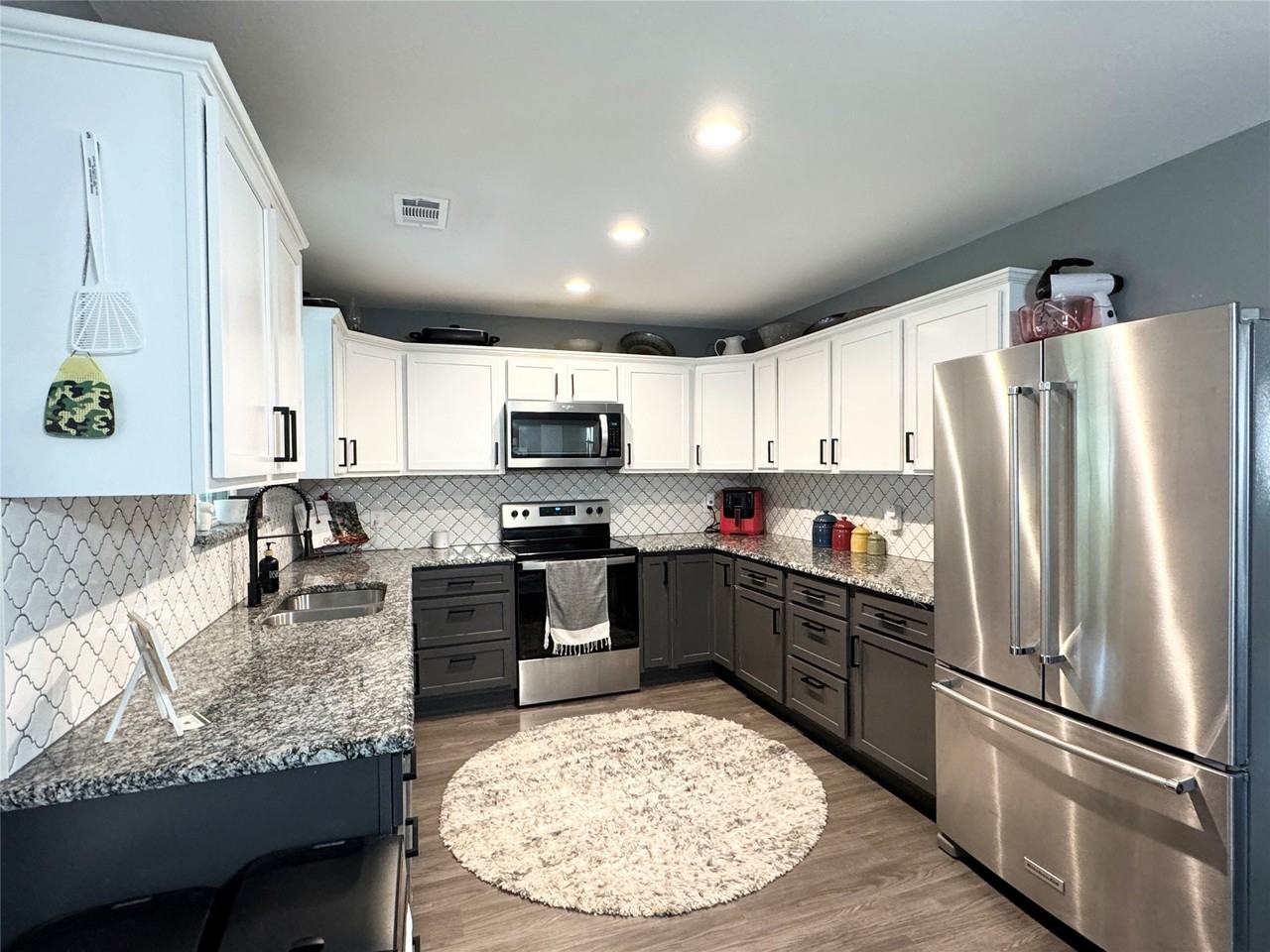 617 N Jordan St - Photo 3 of 16