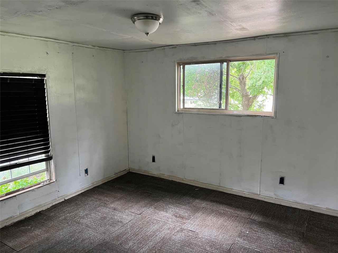 2522 Greenfield Acres - Photo 2 of 6