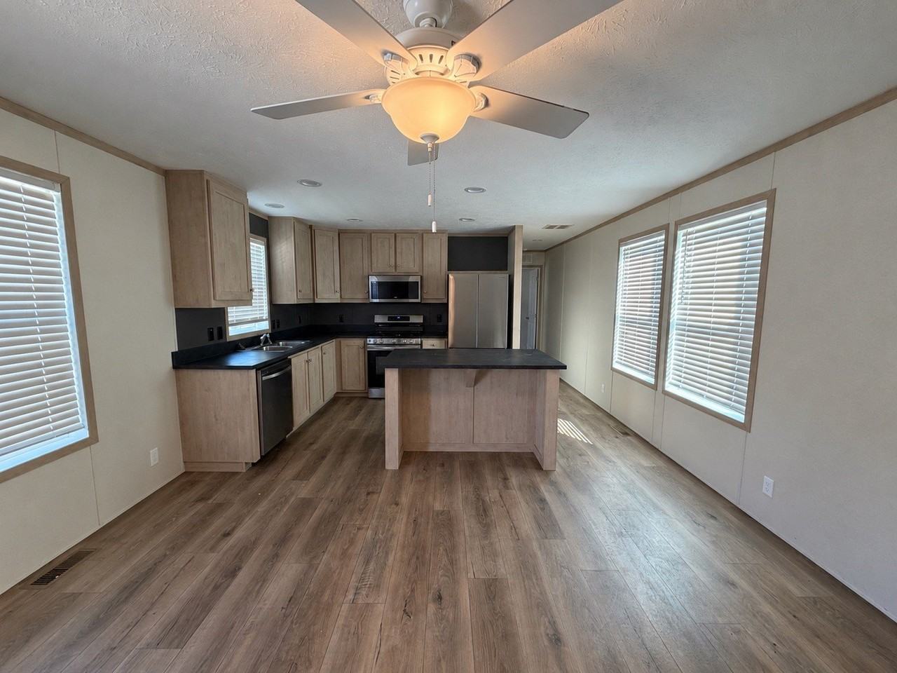 23432 Winifred Ln #29 - Photo 2 of 15