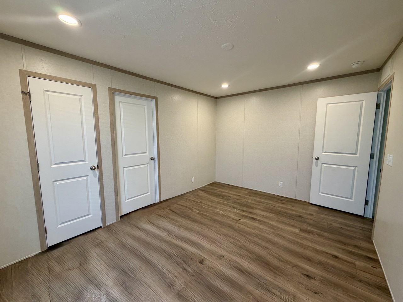 23432 Winifred Ln #29 - Photo 4 of 15