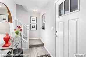 384 Heatherdale Ln - Photo 5 of 20