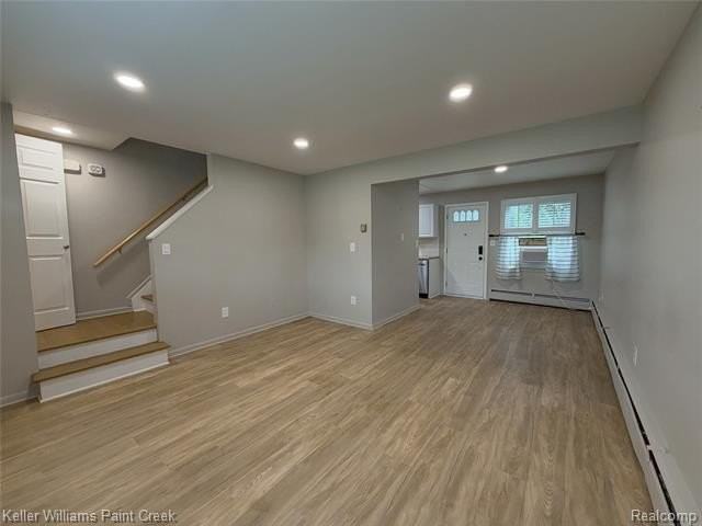 2708 W 13 Mile Rd - Photo 3 of 27