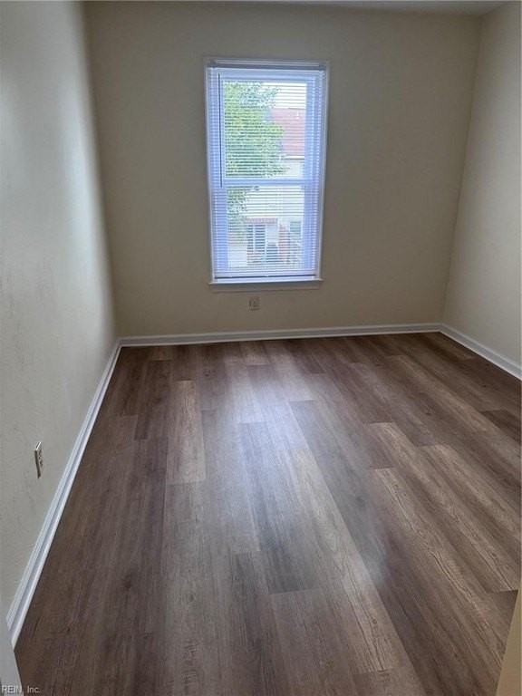 4804 Ledura Rd - Photo 7 of 36