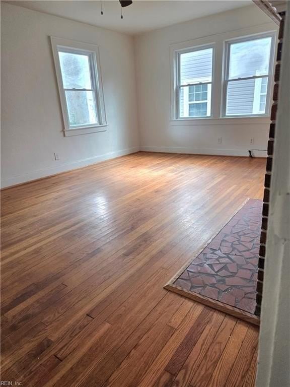 406 26th St - Photo 2 of 11