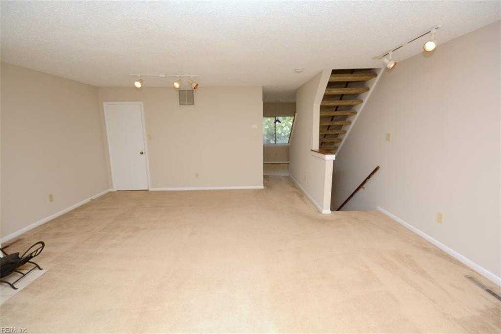 2218 Wood Ibis Way - Photo 6 of 38