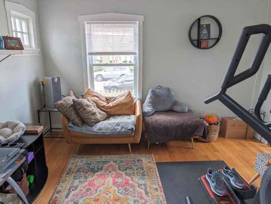 1716 Brown Ave - Photo 4 of 10