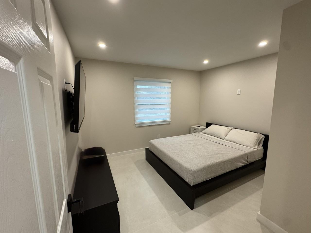 12133 Big Cone Ct - Photo 7 of 20