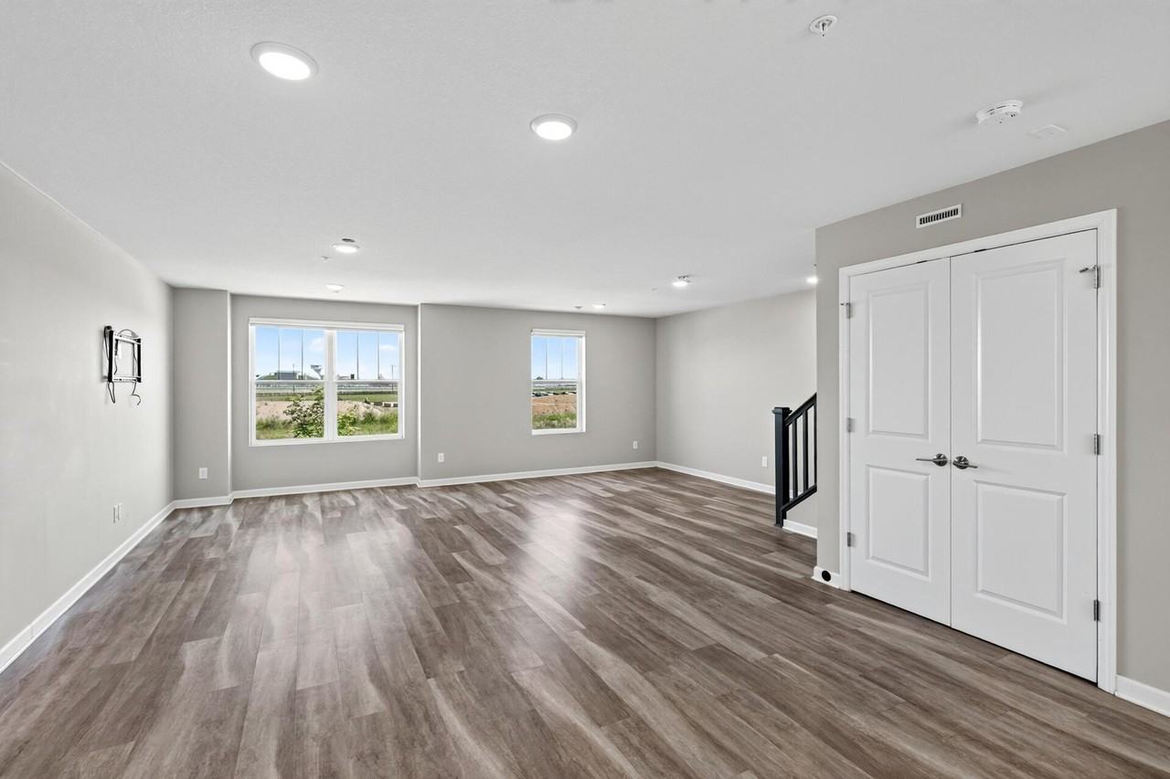 2531 Paddock Path - Photo 7 of 30