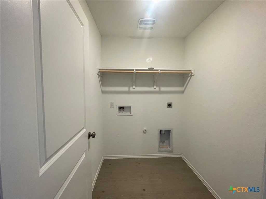 316 Enclave Manor Drive - Photo 7 of 18