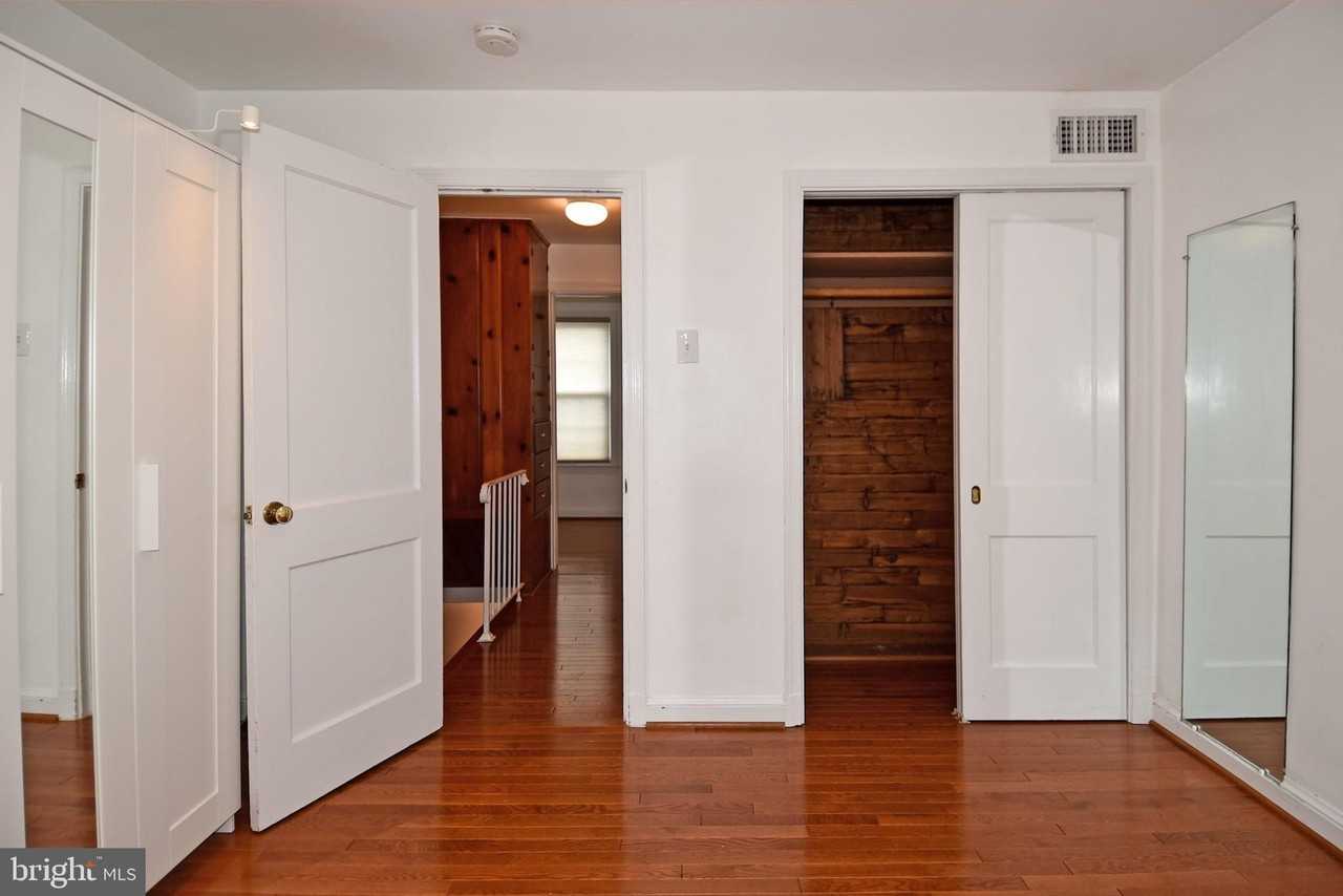 915 Hughes Mews Nw - Photo 6 of 11