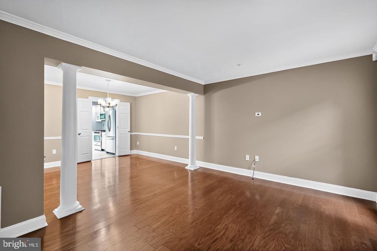 3240 Spriggs Request Way - Photo 4 of 28