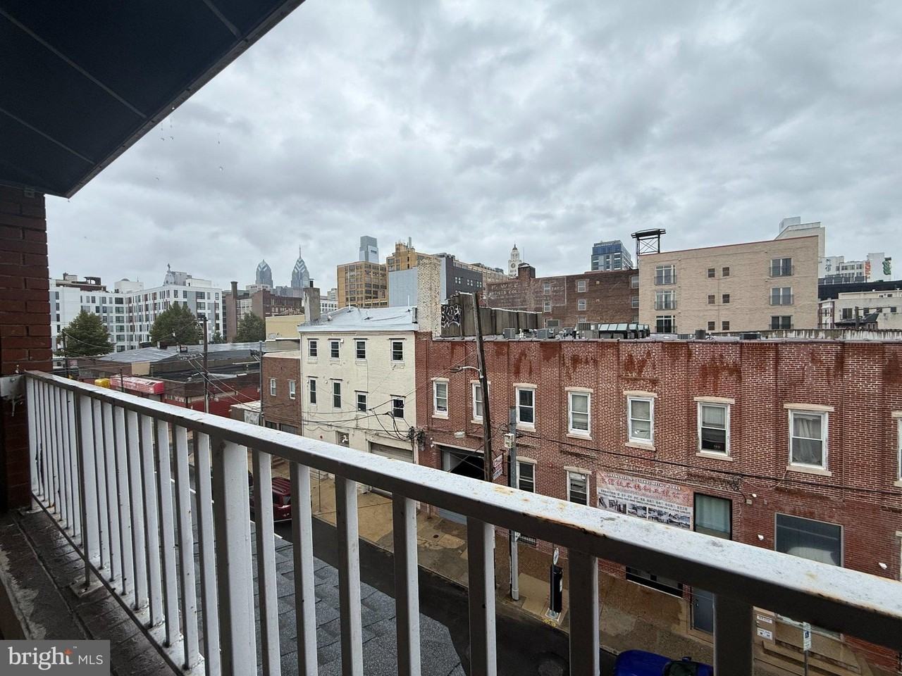 455 N 12th St #C - Photo 5 of 21
