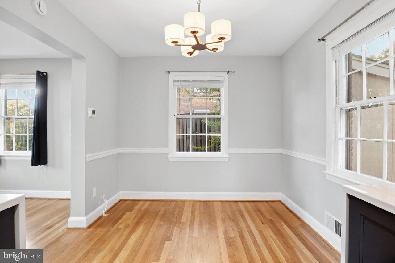 1216 S Columbus St - Photo 7 of 26