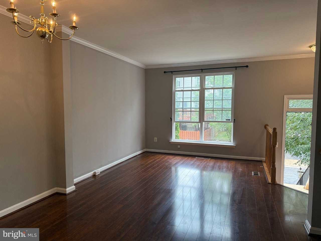 7574 Great Swan Ct - Photo 6 of 34