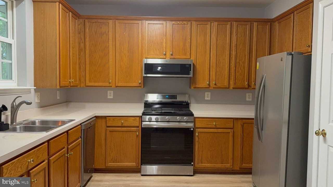 7574 Great Swan Ct - Photo 7 of 34