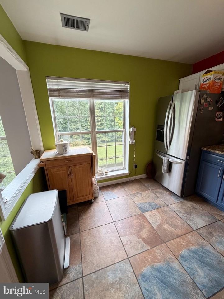 9258 Cardinal Forest Ln #302 - Photo 5 of 18