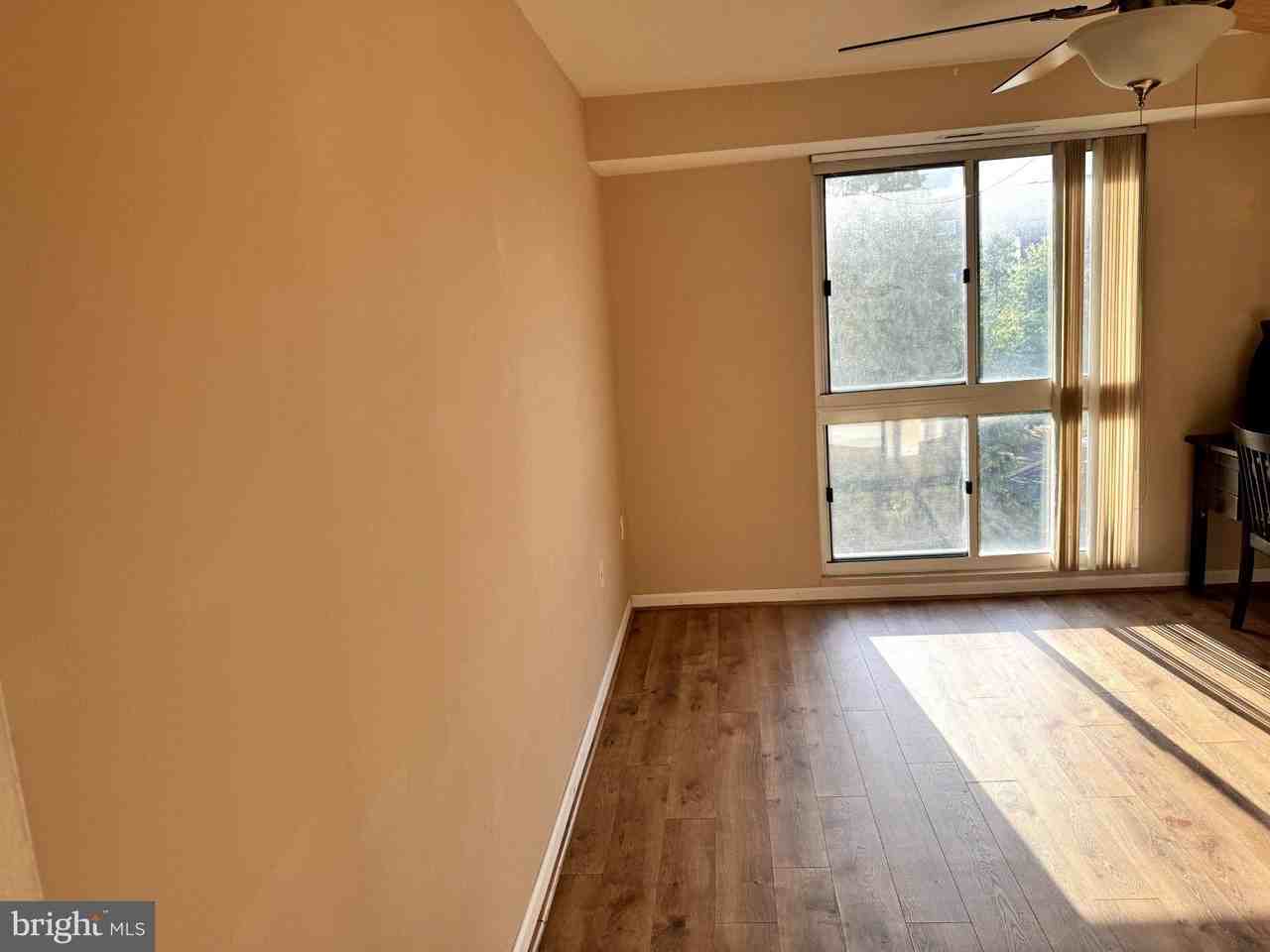 5600 Bloomfield Dr #203 - Photo 6 of 12