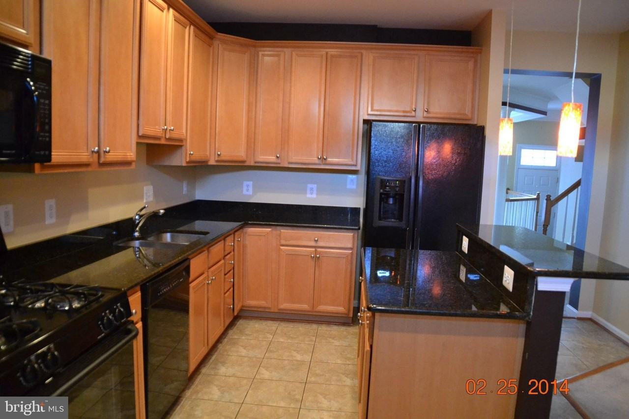 21958 Windy Oaks Sq - Photo 6 of 29