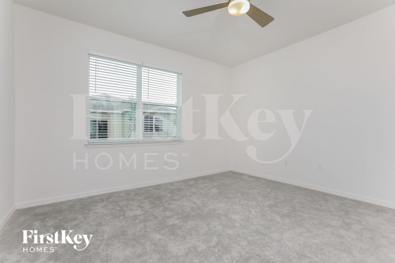 1267 Ponca Rd - Photo 6 of 16