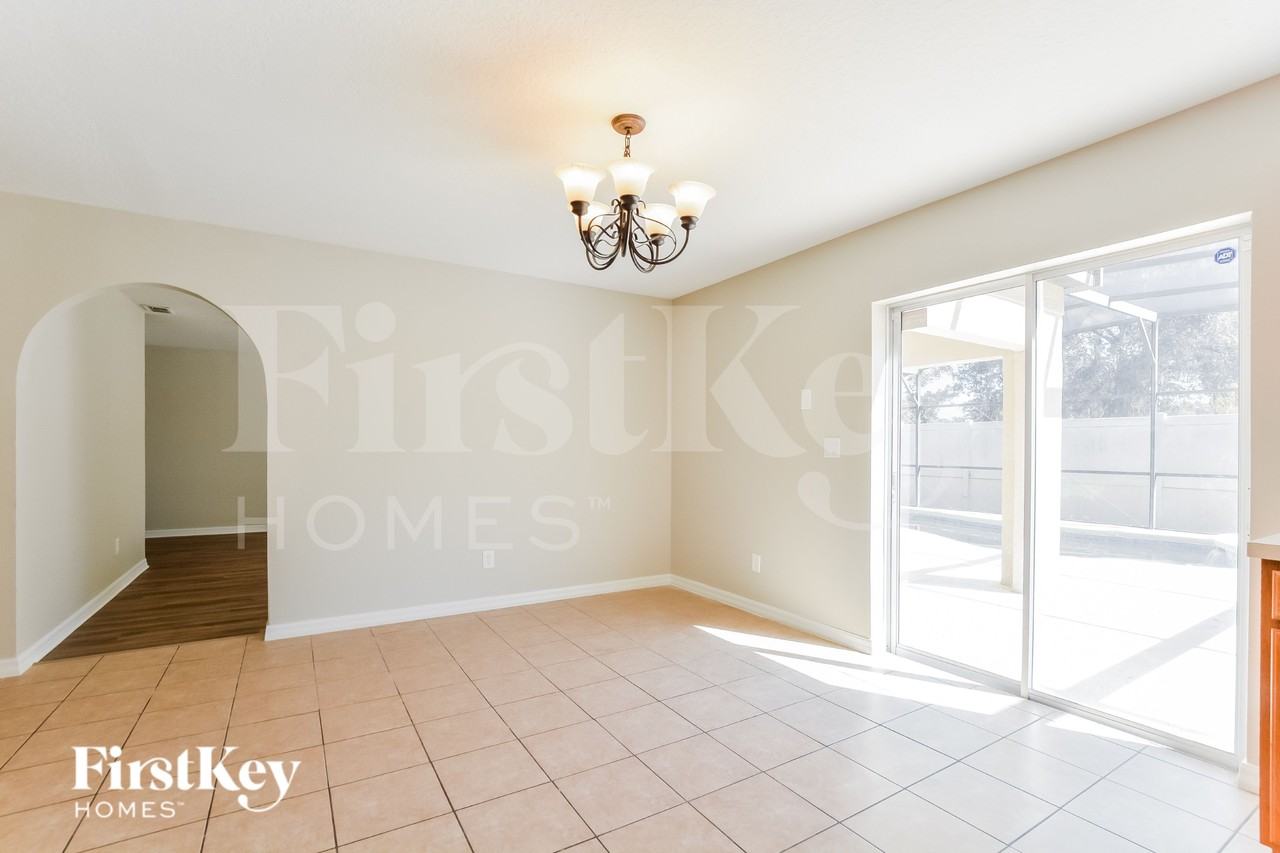 110 Granada Blvd - Photo 3 of 15
