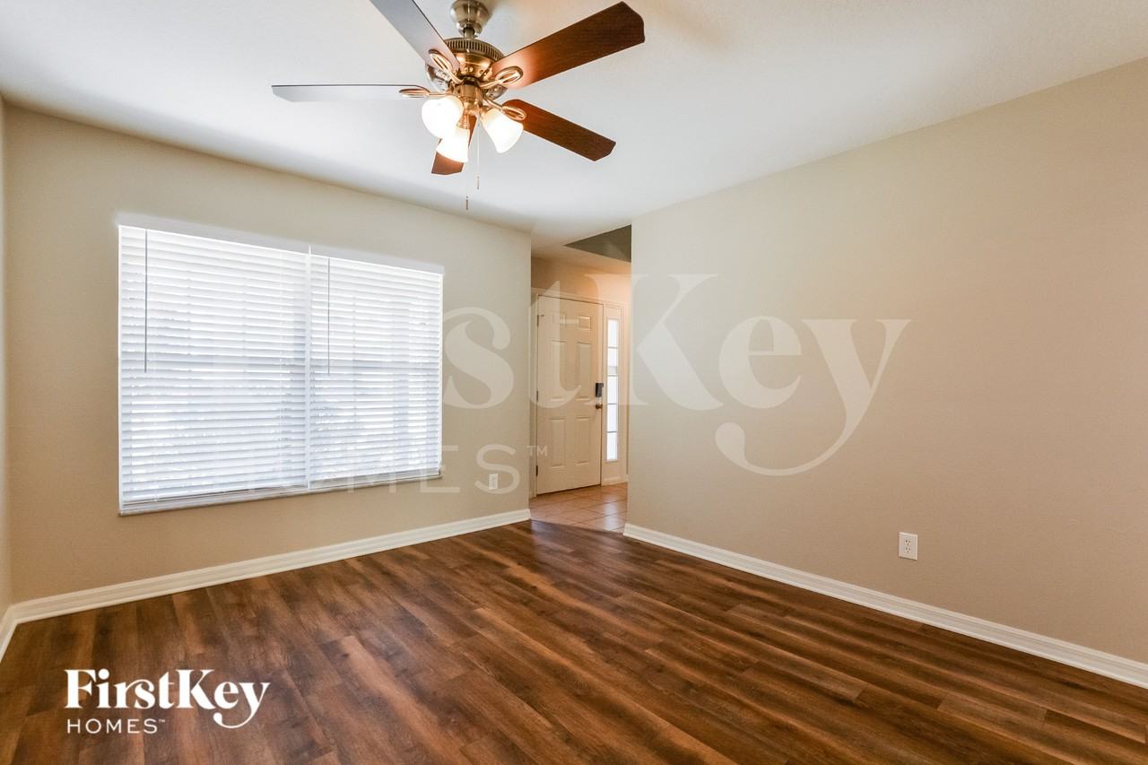 110 Granada Blvd - Photo 5 of 15